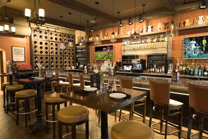 Guido's Pizzeria & Tapas, business photo 3