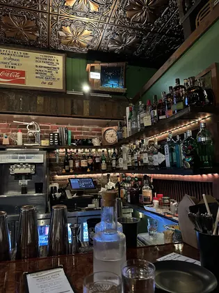 Stews Food & Liquor, business photo 4