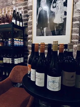Videira Wine Shop & Bar, business photo 3